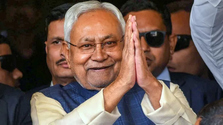 नीतीश के शपथ की तारीख फाइनल! डिप्टी सीएम और 20 मंत्री साथ इस दिन लेंगे शपथ Nitish Kumar