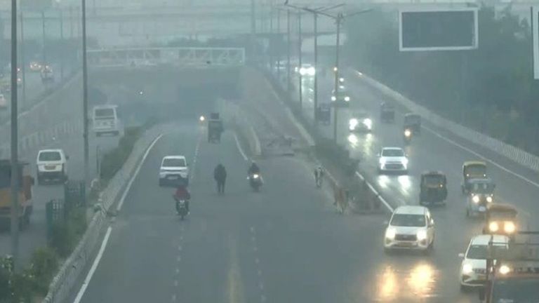 Delhi Weather Update: दिल्ली-NCR में सर्द हवाओं ने बढ़ाई ठिठुरन! जानिए आने वाले 2 से 3 दिनों में कैसा रहेगा मौसम delhi weather update