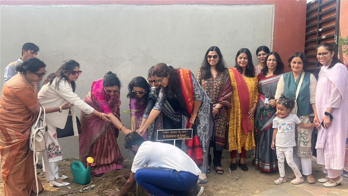 IAS अधिकारी पत्नियां 