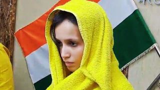 मेरठ: नीले ड्रम वाली मुस्कान ने मृतक पति सौरभ के जन्मदिन पर दिया बेटी को जन्म, ससुराल वालों ने DNA टेस्ट की मांग की NewsTak