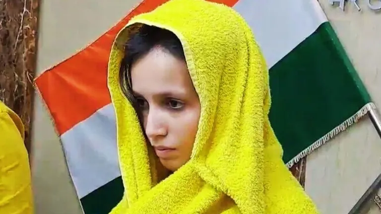 मेरठ: नीले ड्रम वाली मुस्कान ने मृतक पति सौरभ के जन्मदिन पर दिया बेटी को जन्म, ससुराल वालों ने DNA टेस्ट की मांग की Meerut murder case, Saurabh murder news, Muskan delivers baby, DNA test demand, Meerut crime update