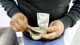 8th pay commission: 2 दिसंबर को खत्म हो जाएगा आठवें वेतन आयोग और DA/DR पर सस्पेंस, वित्त मंत्री देंगी! NewsTak