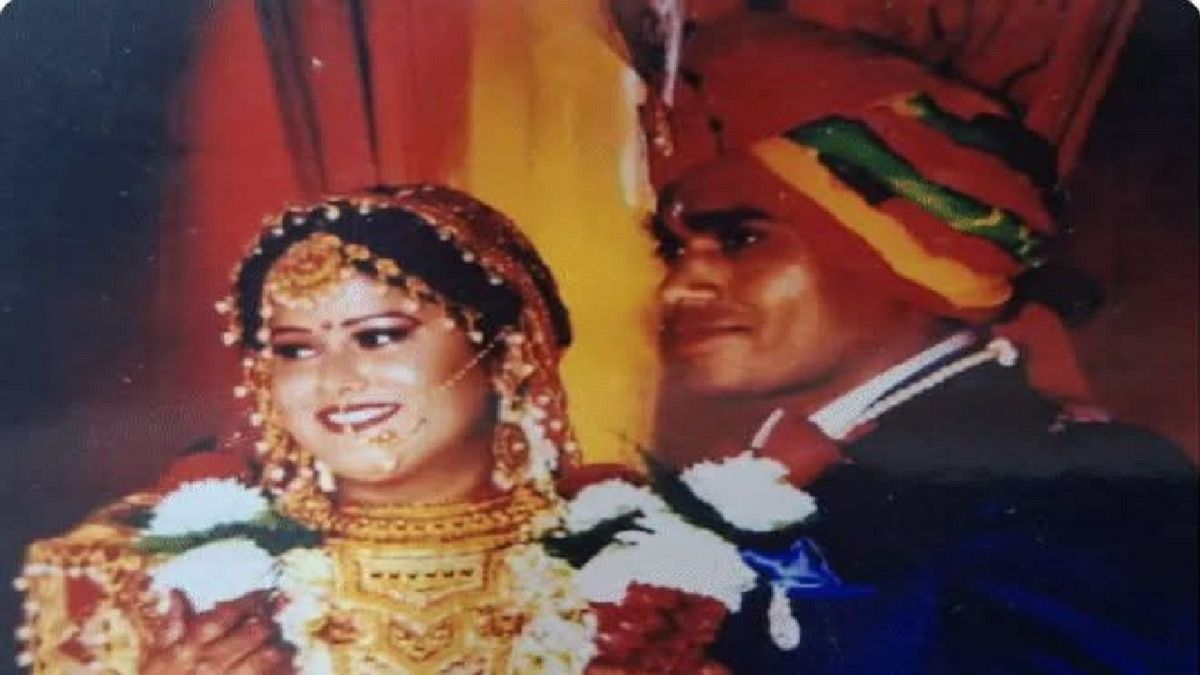 MP: 'गुड़ में दवा मिलाकर खिलाई', इंदौर में SDM की पत्नी पहुंची थाने और लगाएं कई गंभी आरोप 