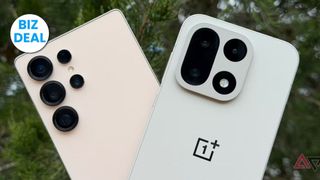 Galaxy S24 Ultra, Google Pixel 10 और OnePlus 15 फोन पर तगड़ा डिस्काउंट, महंगे फोन हो गए सस्ते NewsTak