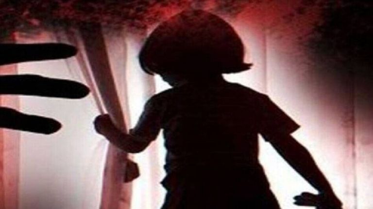 छत्तीसगढ़: गणित का जवाब नहीं दे पाया 7 साल का छात्र, टीचर ने दी भयानक सजा! NewsTak