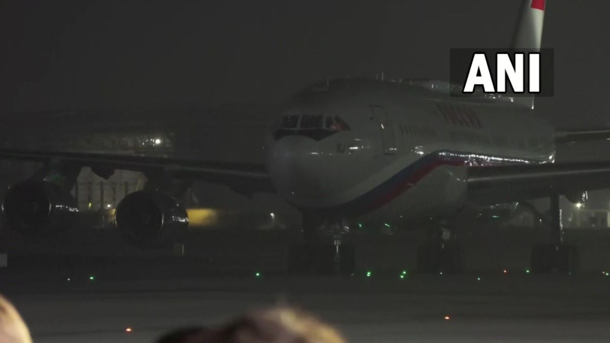 भारत पहुंचे रूस के राष्ट्रपति व्लादिमीर पुतिन, पीएम नरेंद्र मोदी करेंगे उनका स्वागत, जानें उनका पूरा शेड्यूल