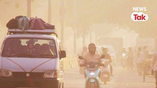 Delhi weather Update: सर्द हवाओं से दिल्ली-NCR में गिराया पारा, ठिठुरन बढ़ी, IMD ने जारी की शीतलहर की चेतावनी NewsTak