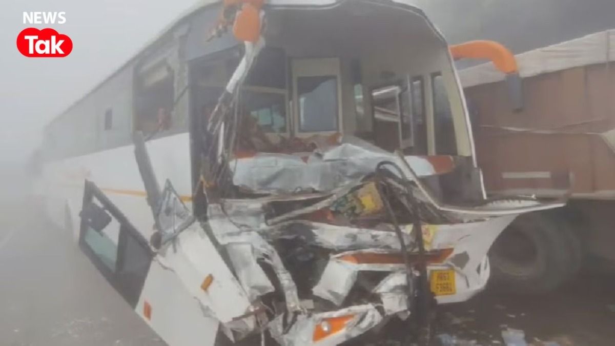 जींद, हिसार, रेवाड़ी, चरखी-दादरी...हरियाणा में घने कोहरे से हर तरफ एक्सीडेंट, भयानक तस्वीरें आई सामने! हरियाणा में कोहरे के कारण हुए कई सड़क हादसे