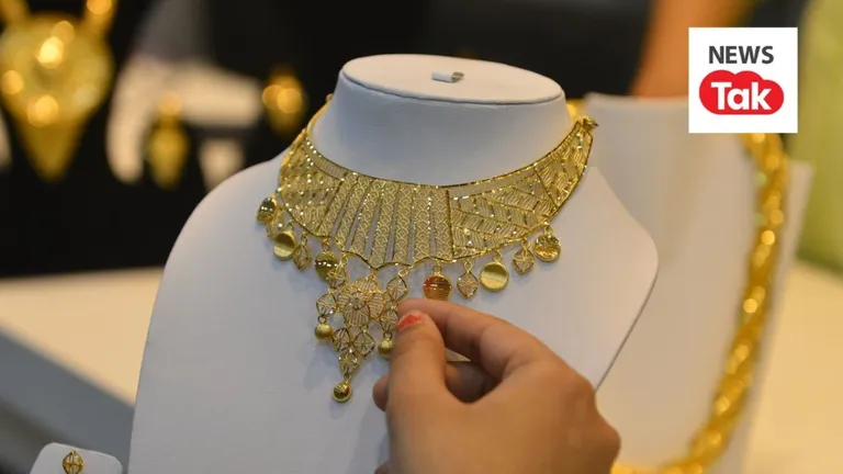 Gold Silver Price Update: सोना 1100 रुपए तो चांदी 1500 रुपए तक टूटी, जानिए आज का लेटेस्ट रेट NewsTak