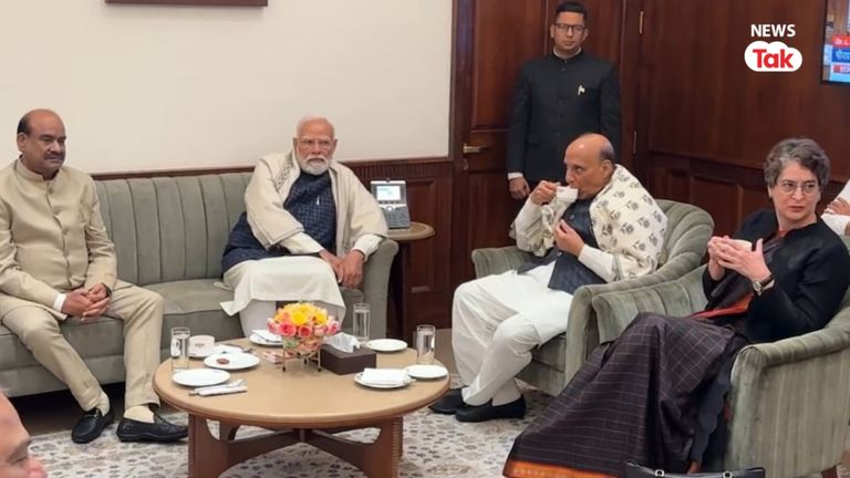 संसद सत्र खत्म होने के बाद चाय पर साथ दिखे PM मोदी और प्रियंका गांधी, क्या बातचीत हुई.. सामने आई डिटेल! Winter Session Parliament