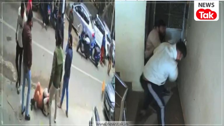 लक्ष्मी नगर में थार से आए दबंगों ने युवक को घर से खींच नग्न करके पीटा, महिला को भी नहीं बख्शा, हैरान करने वाला सीसीटीवी आया सामने Delhi Crime Viral Video