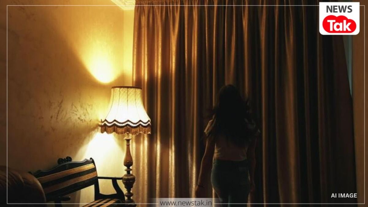 'कंधे दबाए..सेक्सुअली असॉल्ट किया', नोएडा की 17 साल की शूटर के साथ फरीदाबाद के होटल रूम में कोच ने क्या किया, पीड़िता ने 21 दिन बाद सब बताया Faridabad