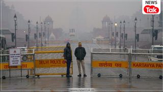 Delhi Weather Update: दिल्ली-NCR वाले हो जाइए सावधान! आज बारिश के साथ 30-40km/h की रफ्तार से चलेंगी हवाएं NewsTak