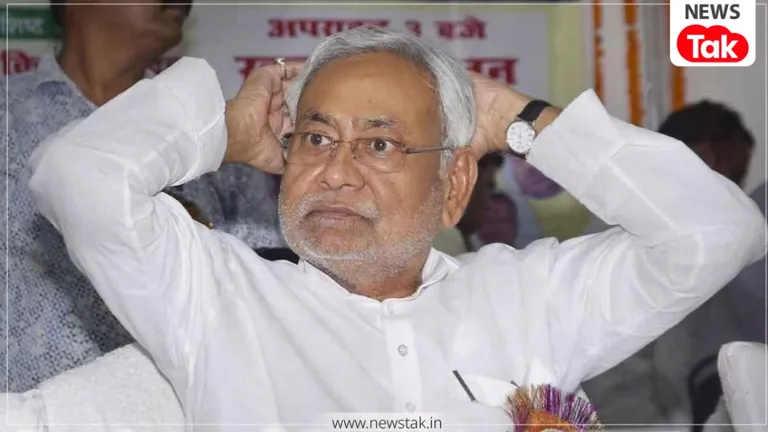 नीतीश सरकार की चमचमाती सड़कों के विकास की हकीकत! खर्च हुए करोड़ों रुपए लेकिन 15 साल बाद भी काम अधूरा Nitish Kumar Government road development
