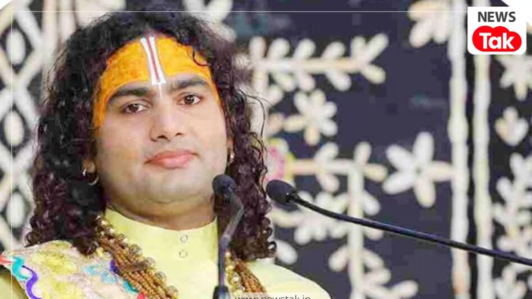 शंकराचार्य विवाद पर भड़के अनिरुद्धाचार्य, प्रशासन को दी सख्त चेतावनी- बटुकों का अपमान बर्दाश्त नहीं, तुरंत मांगें माफी! Aniruddhacharya Maharaj (फाइल फोटो)