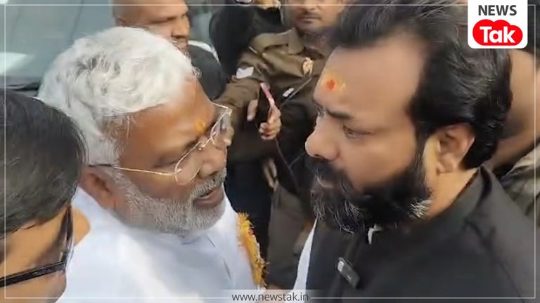 महोबा में भिड़े बीजेपी मंत्री और विधायक, सड़क पर हुआ हाईवोल्टेज ड्रामा, घटना का वीडियो वायरल UP Politics News