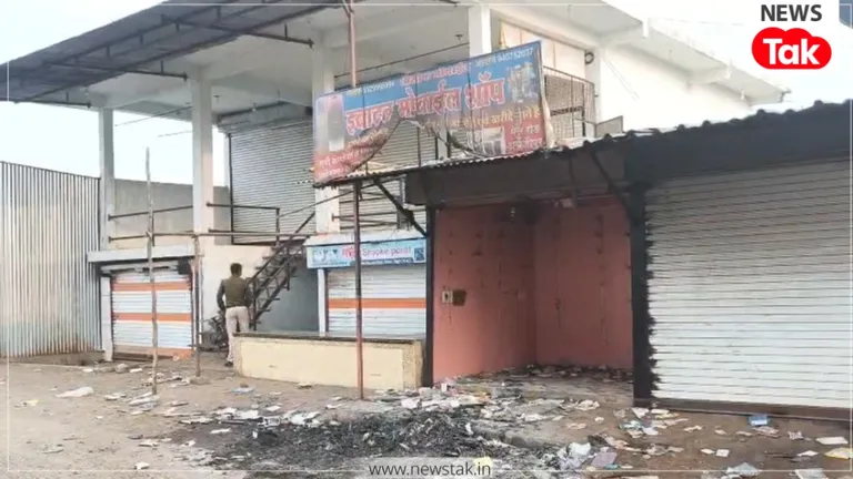 बैतूल गाय के साथ दरंदगी का वीडियो वायरल होने पर भड़की हिंसा, कई दुकानों में लगाई आग Betul Violence News