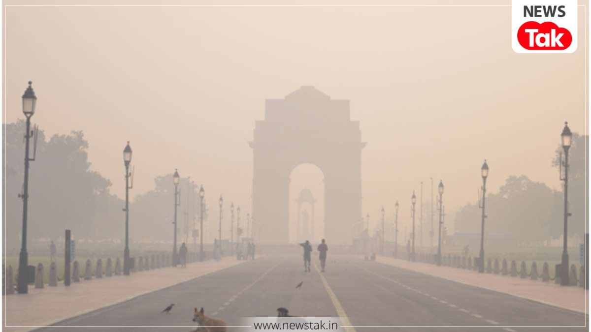 Delhi Weather Today: घना कोहरे और सर्द हवाओं के बीच दिल्ली के कई इलाकों में 300 पार पहुंचा AQI, IMD ने 4 फरवरी के लिए जारी किया येलो अलर्ट