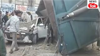 'बजरंगबली ने बचा ली जान'-हादसे से पहले टेका था मत्था, फिर कार पर गिरा 10 चक्का ट्रक; जबलपुर में खौफनाक सड़क हादसा NewsTak