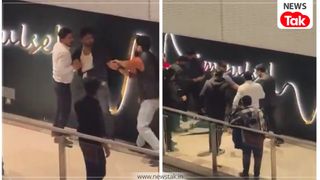 नोएडा के गार्डन गैलेरिया मॉल के बाहर बवाल! डांस को लेकर भिड़े दो गुट, जमकर चली लात-घूंसे NewsTak