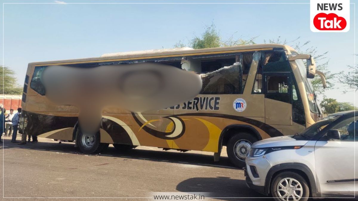 बाड़मेर में जोधपुर नेशनल हाईवे पर बड़ा सड़क हादसा, ट्रेलर से टकराई यात्री बस, 6 की मौत