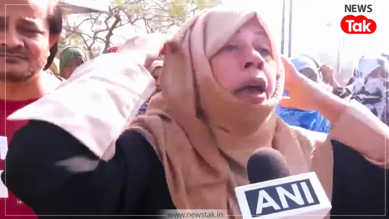 'एक खामेनेई मरेगा, हजार ऊपर हैं'... ईरानी सुप्रीम लीडर की मौत के बाद लखनऊ में गम का माहौल, महिला ने सड़क पर फूट-फूटकर रोते हुए कही ये सब बातें Ayatollah Khamenei Death Protest Lucknow