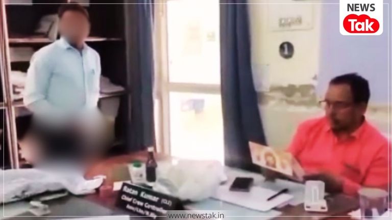 लखनऊ में छुट्टी के लिए लोको पायलट ने अधिकारी के सामने उतारी पैंट, दिखाना पड़ा घाव, Video हुआ वायरल NewsTak