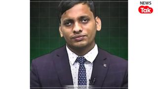 आंखों की रोशनी नहीं, पर इरादों में है दम... बिहार के रवि राज ने UPSC में हासिल की 20वीं रैंक, संघर्ष की कहानी जीत लेगी दिल NewsTak