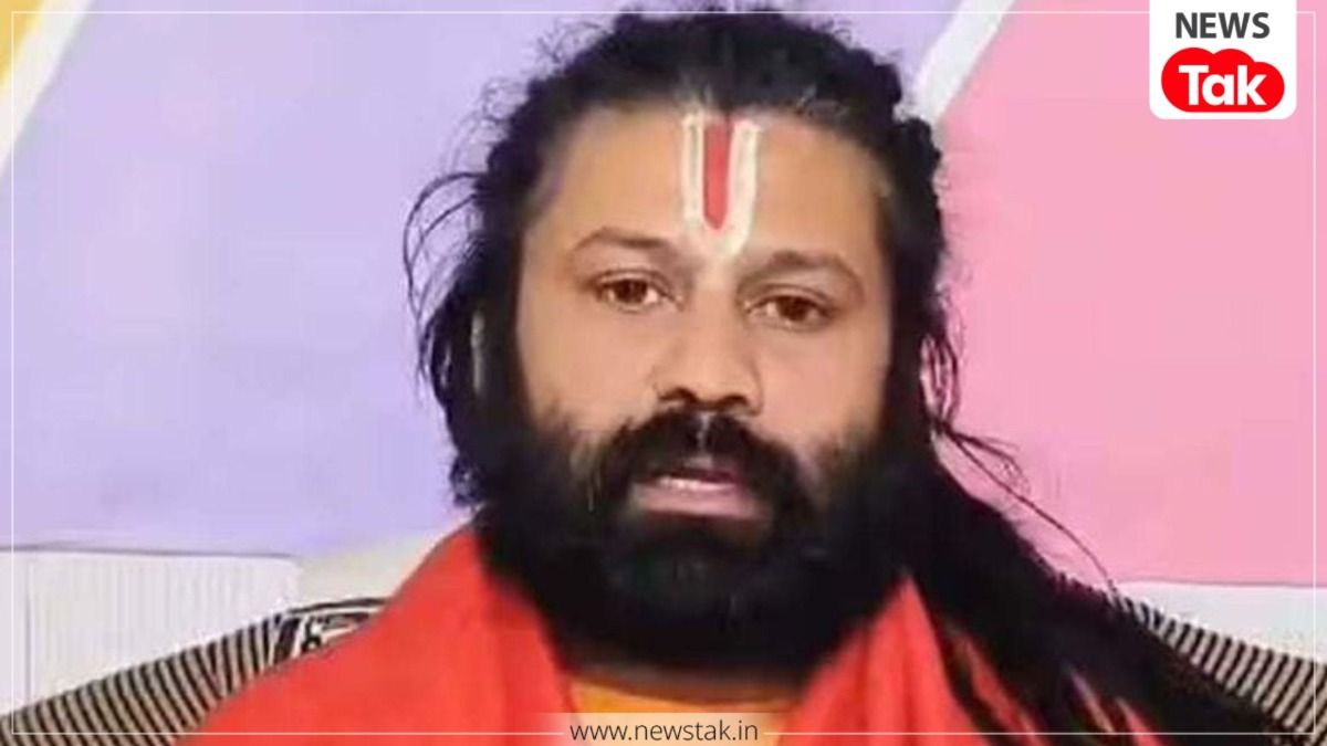 स्वामी अविमुक्तेश्वरानंद के खिलाफ शिकायत करने वाले पर ट्रेन में जानलेवा हमला, आशुतोष पांडे बोले- काटना चाहता था मेरी नाक आशुतोष पांडे