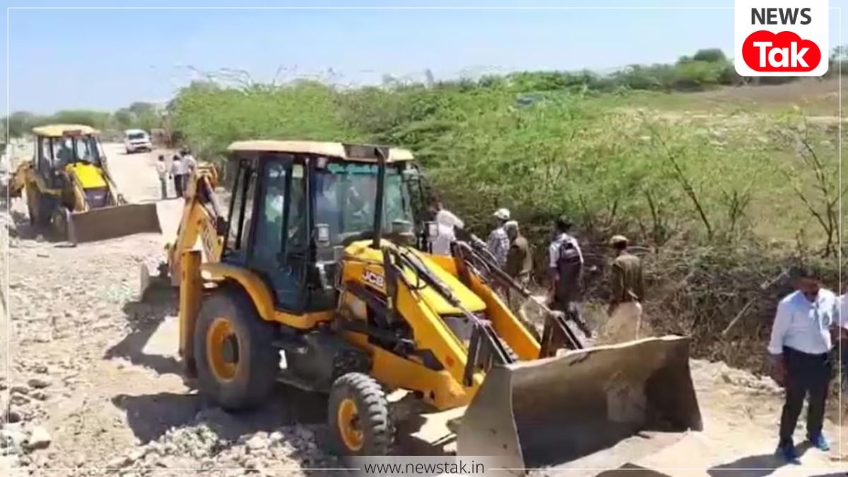 छत्तीसगढ़: मक्के की खेती की आड़ में BJP नेता कर रहा था अफीम की खेती, प्रशासन ने खानदान का रिकॉर्ड निकालकर किया पूरा हिसाब-किताब durg