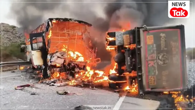 आंध्र प्रदेश में दर्दनाक हादसा, बस और ट्रक की टक्कर के बाद लगी भीषण आग, 10 लोगों की मौत Andhra Pradesh Bus Accident