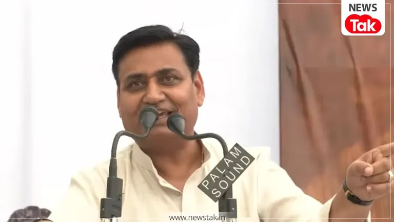 Rajasthan News: 'भजनलाल को केवल हेलीकॉप्टर में घूमने के लिए बिठाया', डोटासरा ने पीएम मोदी और सीएम पर साधा निशाना डोटासरा