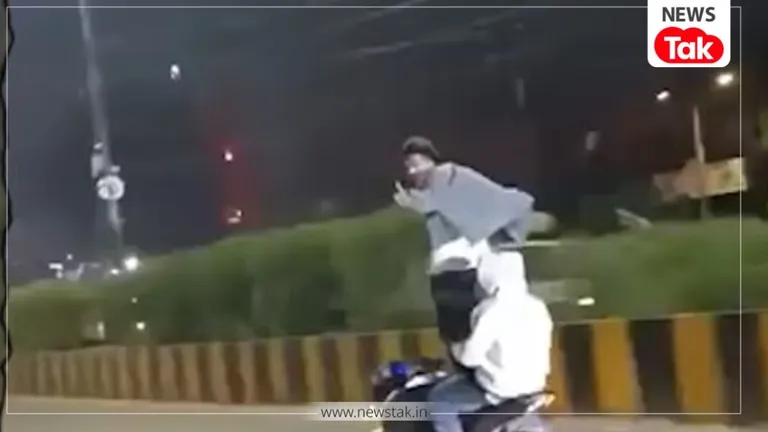 Delhi Viral Video: दिल्ली पुलिस की PCR के सामने रील के चक्कर में स्टंट कर रहा था ये शख्स, पुलिस ने ऐसे उतार दिया भूत दिल्ली वायरल वीडियो