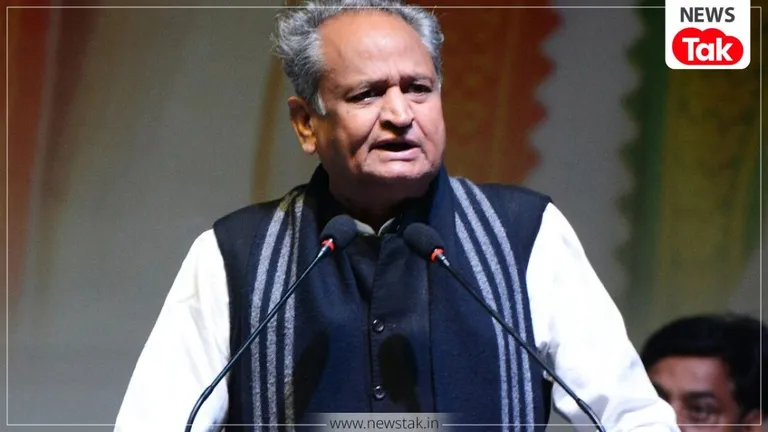 'झूठ बोलकर चुनाव हरवा दिया', कन्हैयालाल हत्याकांड और पेपर लीक पर भड़के पूर्व CM अशोक गहलोत, बीजेपी सरकार को घेरा अशोक गहलोत