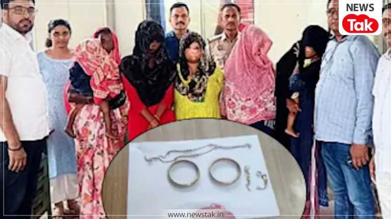 सावधान! दिल्ली मेट्रो में एक्टिव है 'हसीनाओं' का गैंग, धक्का-मुक्की के बीच मिनटों में उड़ाती हैं सोने की चेन, पहचान लीजिए शक्ल दिल्ली मेट्रो