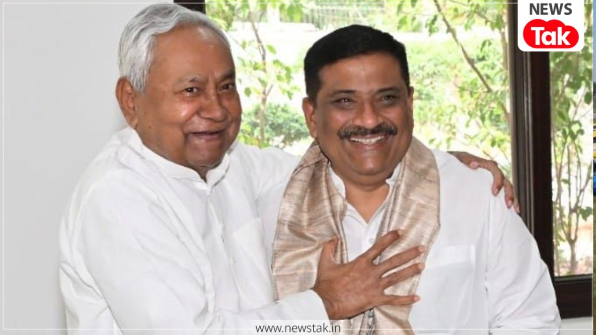 'दिल से निकाल दोगे नीतीश कुमार को...' बयान के सरगर्मी के बीच संजय झा पहुंचे सम्राट चौधरी के आवास, विभागों के बंटवारे पर मंथन शुरू? Bihar Political Update