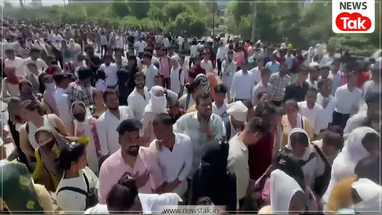 नोएडा में मजदूरों के प्रदर्शन में 14 लोगों की मौत? सोशल मीडिया पर फैली ऐसी सूचनाओं का यूपी पुलिस ने बताया असली सच Noida Viral News Fact Check