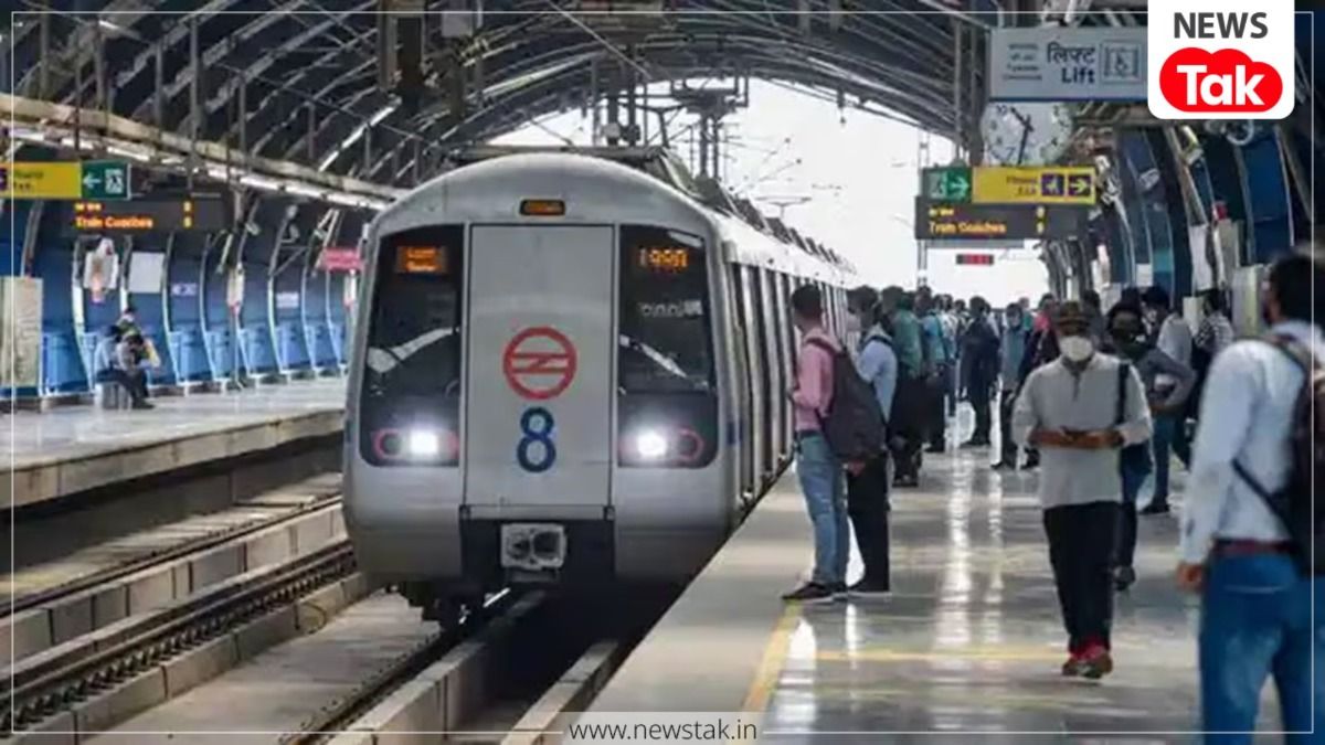 दिल्ली मेट्रो ब्लू-रेड लाइन की ट्रेनों में बड़ा बदलाव, कोच में मिलेंगे चार्जिंग पॉइंट्स, LCD स्क्रीन्स Delhi Metro