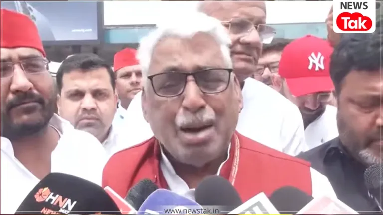 'कानून तोड़ने नहीं, आंसू पोंछने आए हैं'...दिल्ली-नोएडा बॉर्डर पर रोके जाने के बाद भड़के माता प्रसाद पांडे, लगाया शोषण का आरोप Noida Violence News