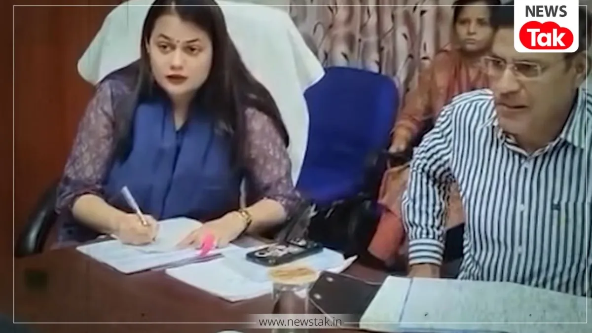 टीना डाबी 