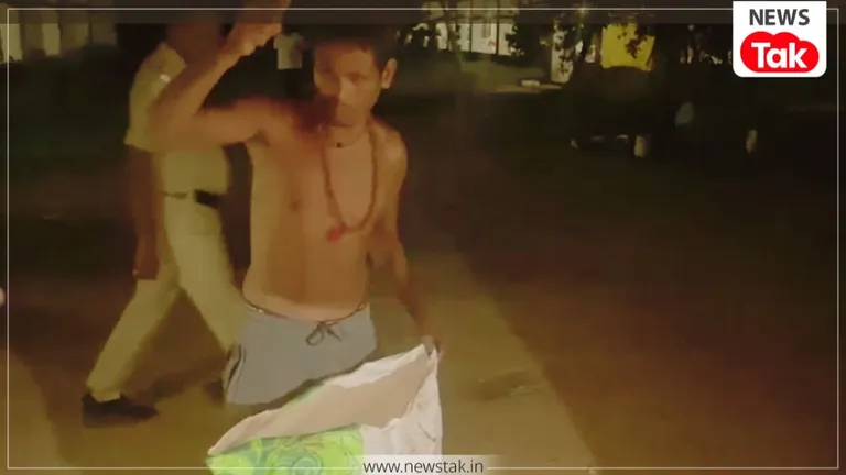 छत्तीसगढ़: पत्नी का कटा हुआ सिर हाथ में लेकर गांव की गलियों में घूमता रहा सालिग राम, गांव में फैली दहशत NewsTak