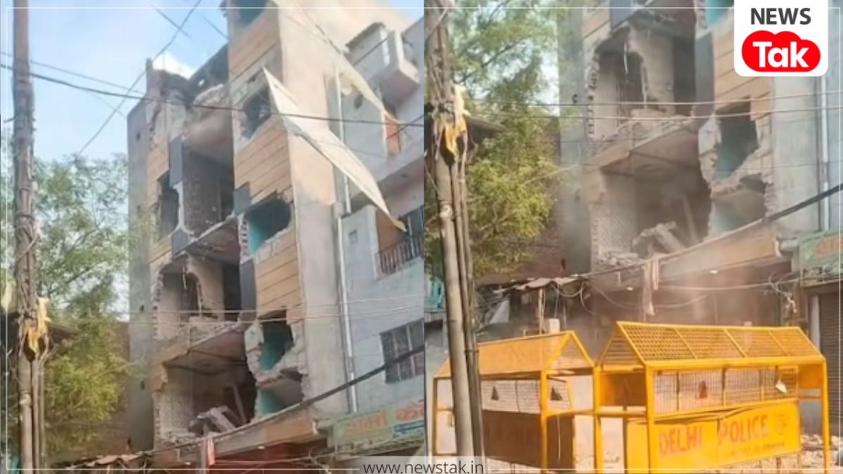 तरुण हत्याकांड: उत्तम नगर में फिर गरजा MCD का हथौड़ा, आरोपी इस्माइल का अवैध मकान ध्वस्त Uttam Nagar Murder Case