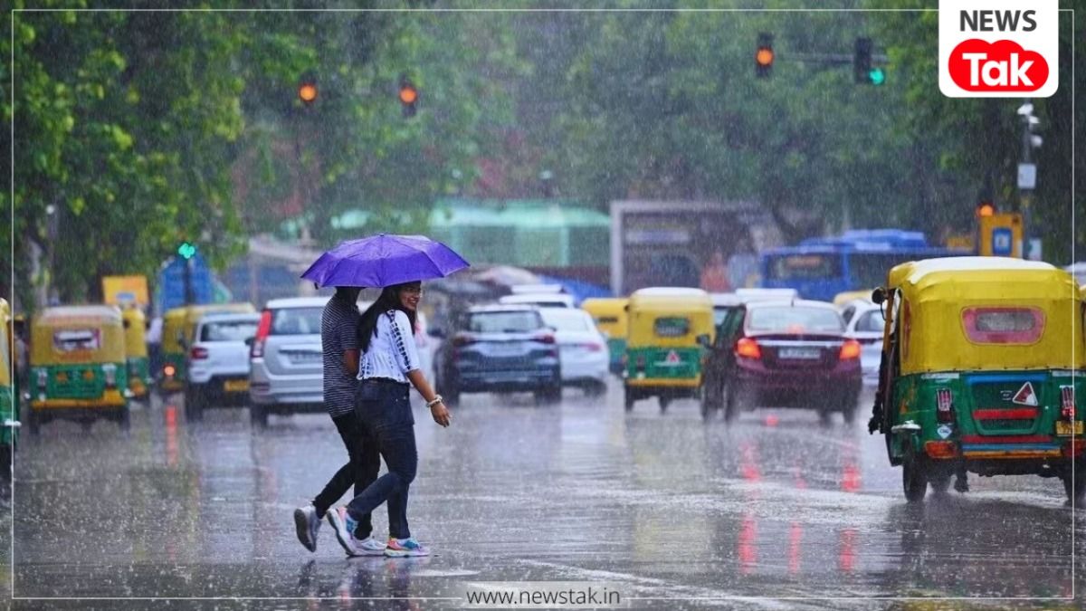 Delhi Weather Today: दिल्ली में आज फिर पलटेगा मौसम…गरज-चमक के साथ बादल छाने की संभावना, जानें अगले 7 दिनों का पूरा हाल Delhi mausam update