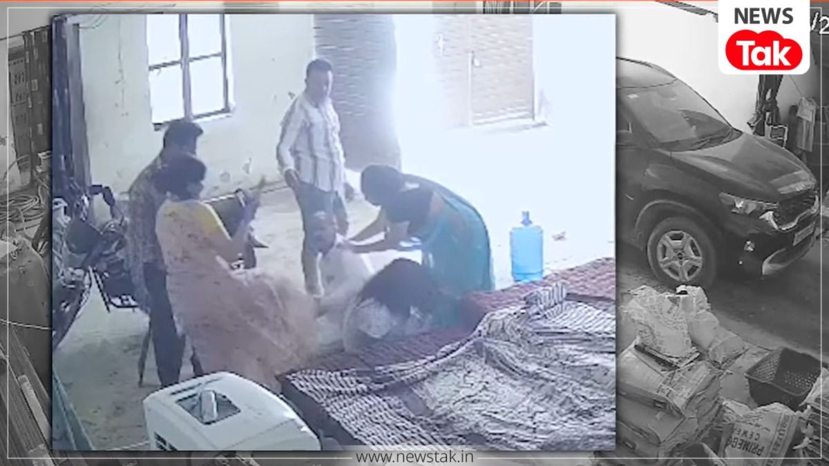 बाल पकड़कर घसीटा, लात-घूंसों से मारा... सपा नेता गार्गी पटेल की पिटाई पर बुरी तरह भड़के राजभर, जानें पूरा मामला चंदौली में महिला सपा नेता की जमकर पिटाई का वीडियो आया सामने