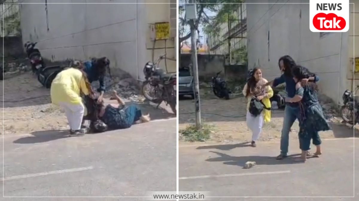 पति और गर्लफ्रेंड होटल में थे, तभी पहुंच गई पत्नी...नजारा देखकर खो बैठी आपा, फिर दोनों के बीच जमकर चले लात-घूंसे, देखें वीडियो आगरा के होटल में पत्नी ने पति को गर्लफ्रेंड के साथ रंगे हाथों पकड़ा