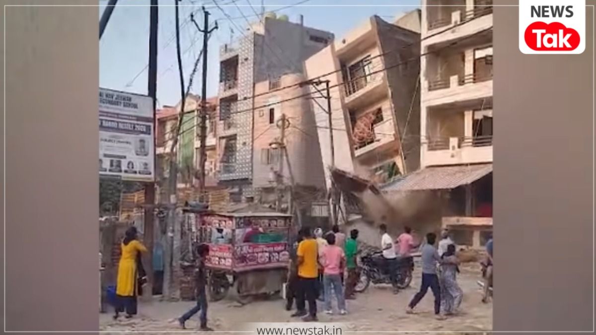 Delhi Building Collapse: दिल्ली के करावल नगर में ताश के पत्तों की तरह ढह गई 4 मंजिला इमारत, देखें खौफनाक मंजर Karawal Nagar Building Collapse