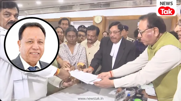 कौन हैं अरविंद शर्मा, जिनके एक फैसले से मीनाक्षी नटराजन का नामांकन रद्द, दिल्ली से भोपाल तक मचा बवाल कौन हैं रिटर्निंग ऑफिसर अरविंद शर्मा?