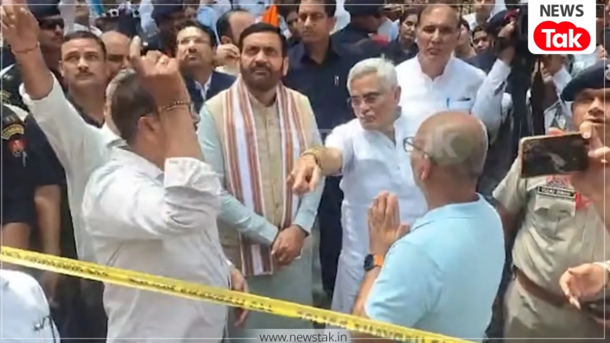 Rohtak D Park Fire: रोहतक अग्निकांड के पीड़ितों से मिले CM नायब सिंह सैनी, दुकानदारों ने याद किया 2016 का वो दौर! Rohtak D Park Fire