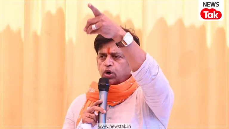 'जो भी पाप किया है, उसको...' राम मंदिर चढ़ावा विवाद में रवि किशन का आया बयान, सपा पर बोला हमला राम मंदिर कथित चढ़ावा घोटाले पर भड़के रवि किशन