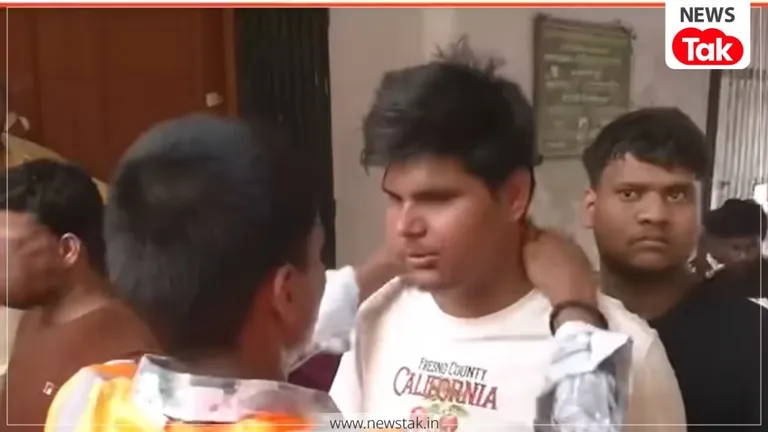 NEET Re Exam: सेंटर पर इलेक्ट्रॉनिक डिवाइस लेकर पहुंचा कैंडिडेट, पुलिस ने ऐसे दबोचा Neet re Exam